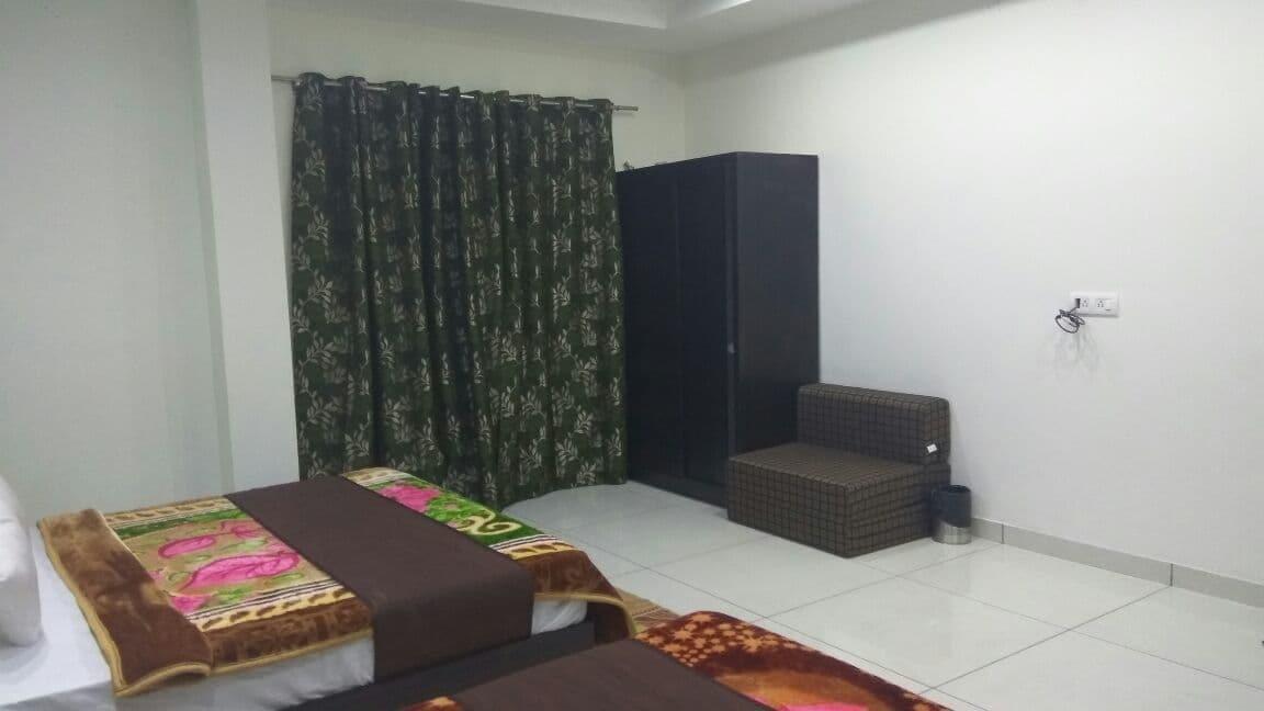 Oyo 30415 Hotel White City Anandpur  外观 照片